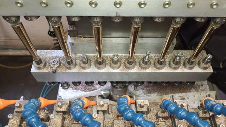 Machine multibroche d'usinage Domont