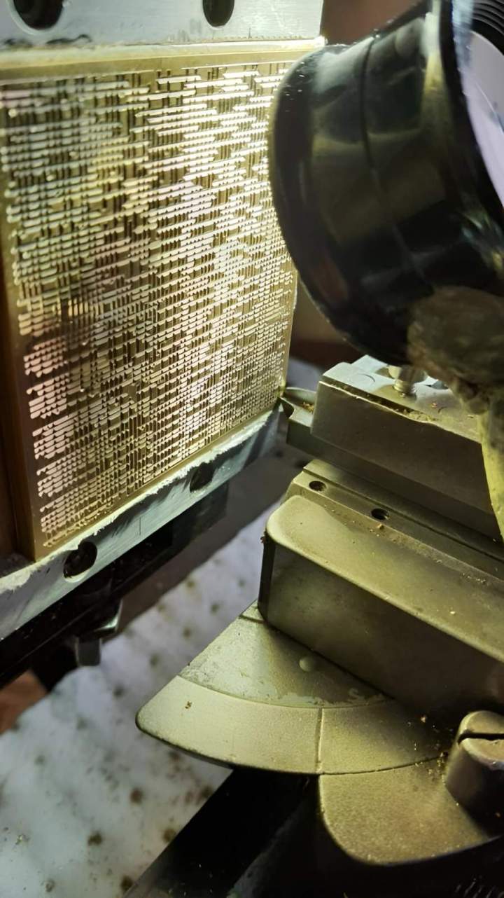 Processus de guillochage Domont