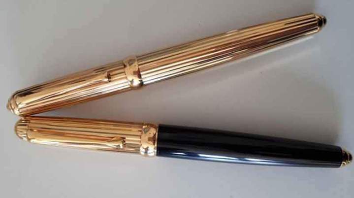 Modèles stylos de luxe guillochés en atelier Domont