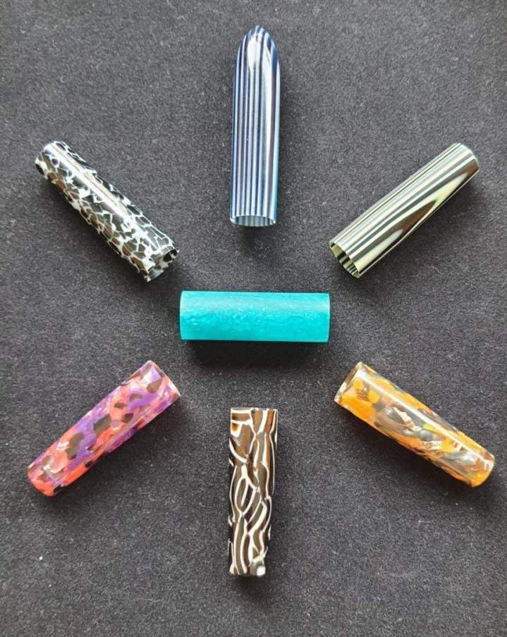 Cylindres stylos texturés Domont